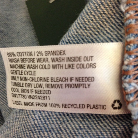 Wild Fable Patchwork Denim Trucker Jacket L NWT - Picture 7 of 7